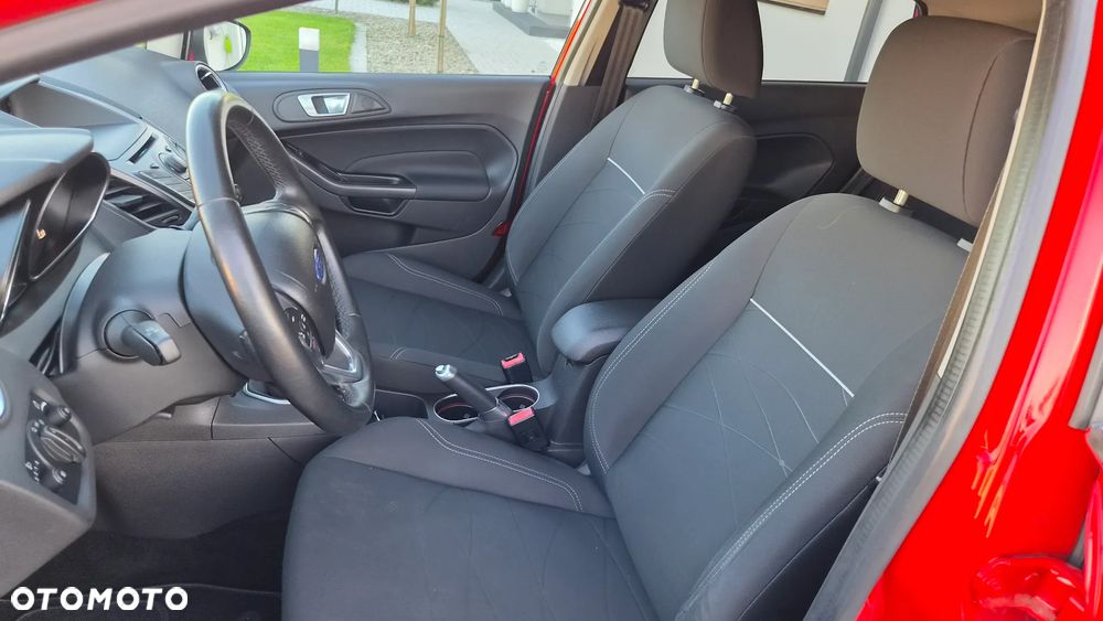 Ford Fiesta 1.0 EcoBoost Titanium - 22
