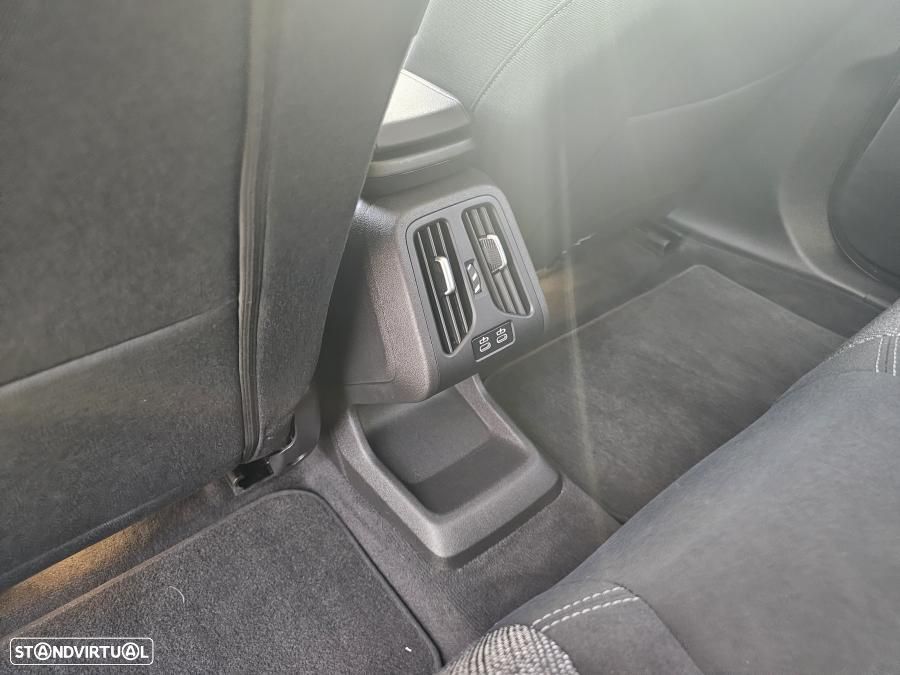 BMW X1 xDrive25e - 19