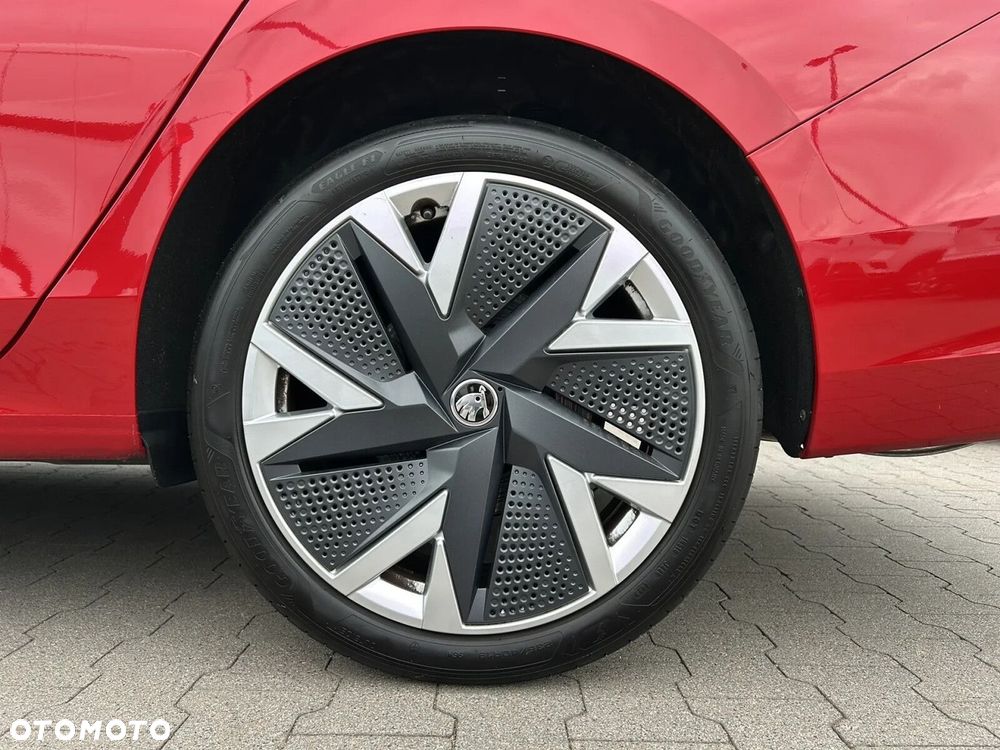 Skoda Superb 1.5 TSI mHEV Selection DSG - 41