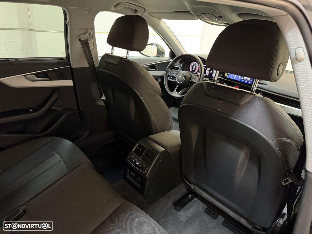 Audi A4 Avant 35 TDI S line S tronic - 48