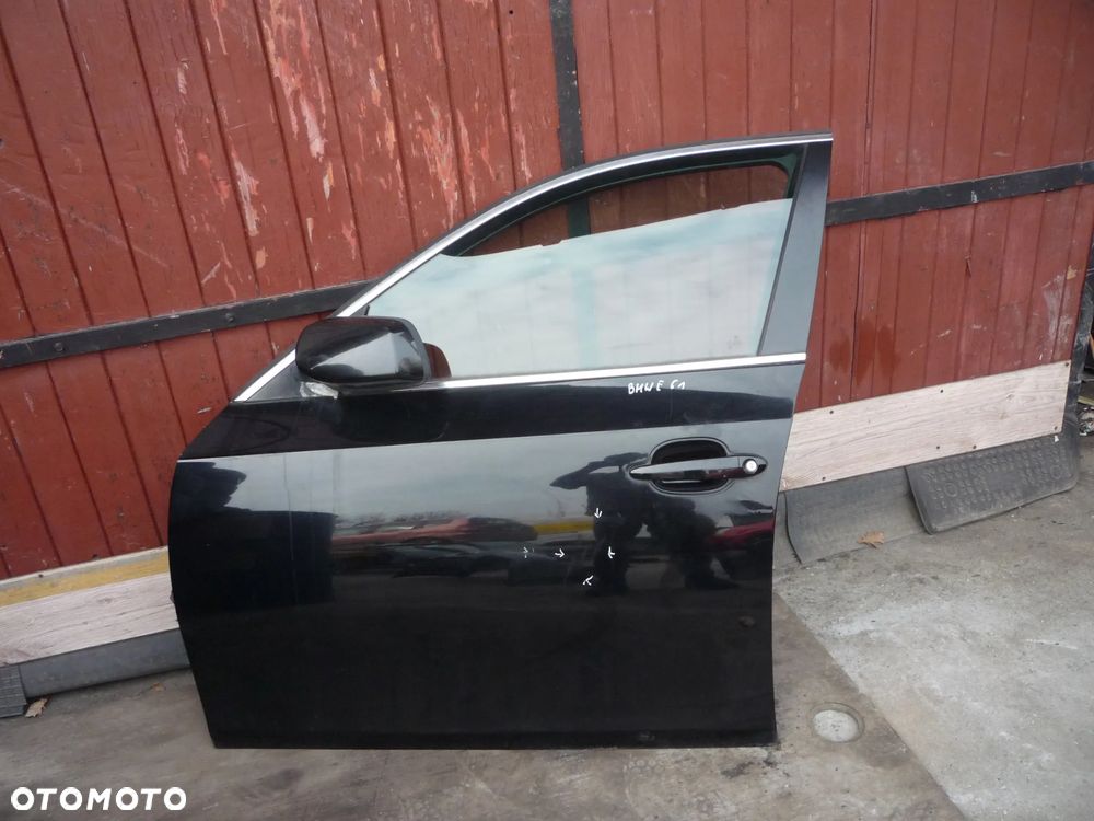 BMW E61 DRZWI PRZEDNIE LEWE - 1