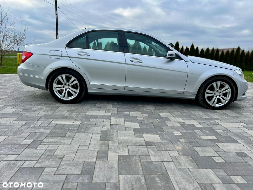 Mercedes-Benz Klasa C - 22
