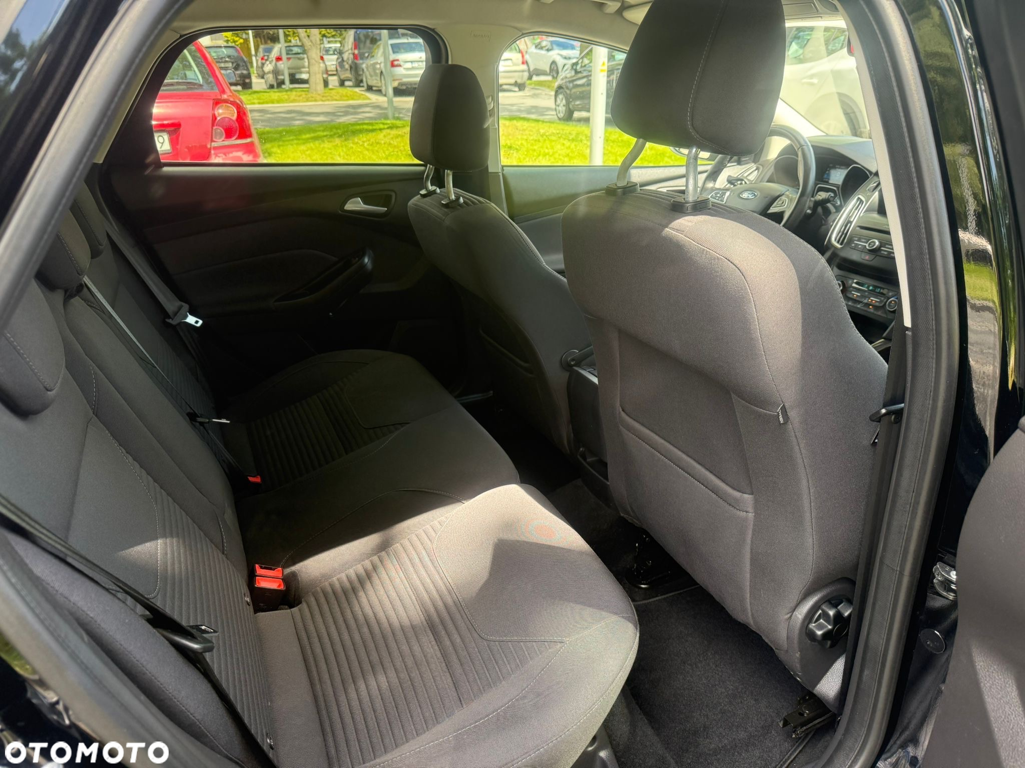 Ford Focus 1.0 EcoBoost Start-Stopp-System TITANIUM X - 17
