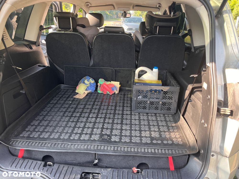 Ford S-Max - 6