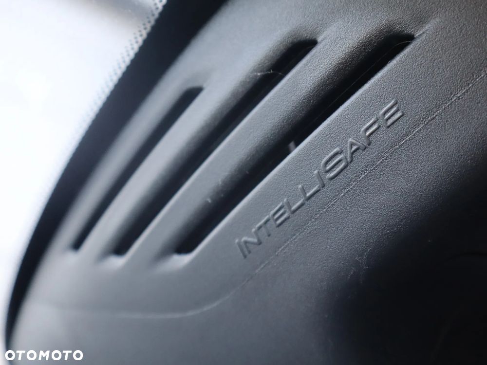 Volvo XC 40 B4 B AWD Momentum Pro - 25