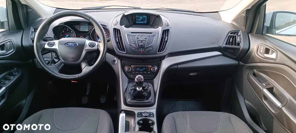 Ford Kuga - 9