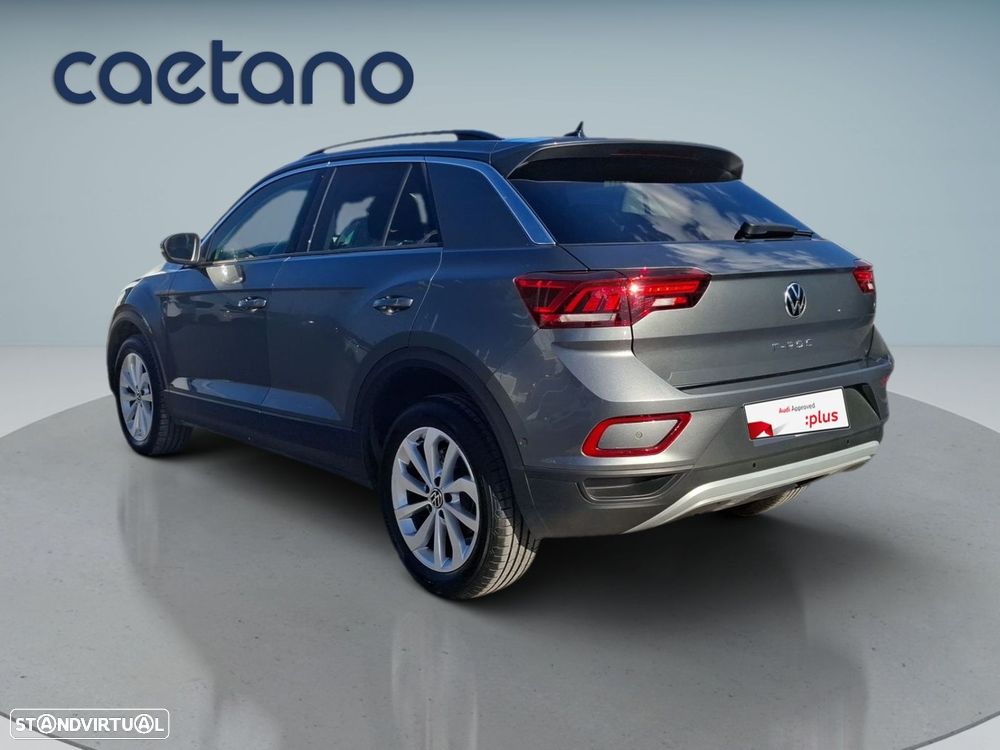 VW T-Roc 1.0 TSI Urban - 6