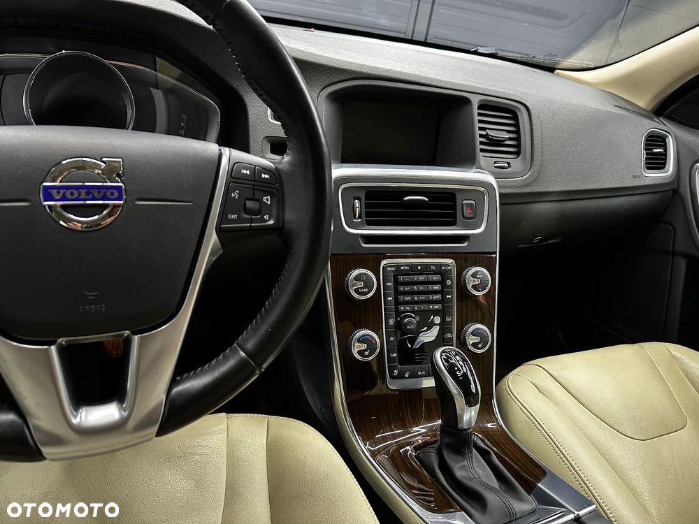 Volvo S60 2.5 T5 AWD - 25