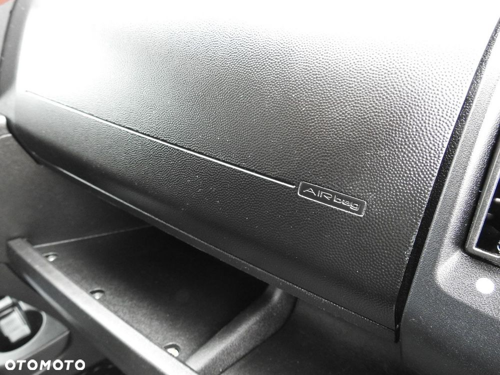 Peugeot BOXER KONTENER WINDA 8 PALET TEMPOMAT KLIMATYZACJA  140KM - 37