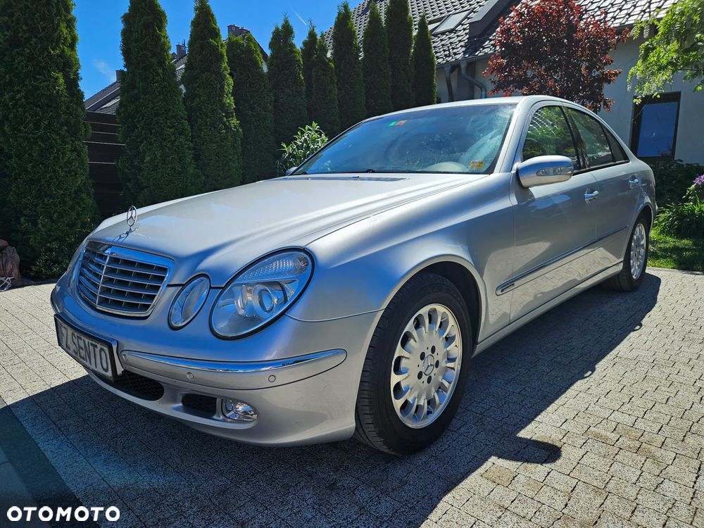 Mercedes-Benz Klasa E 240 4-Matic Elegance - 1