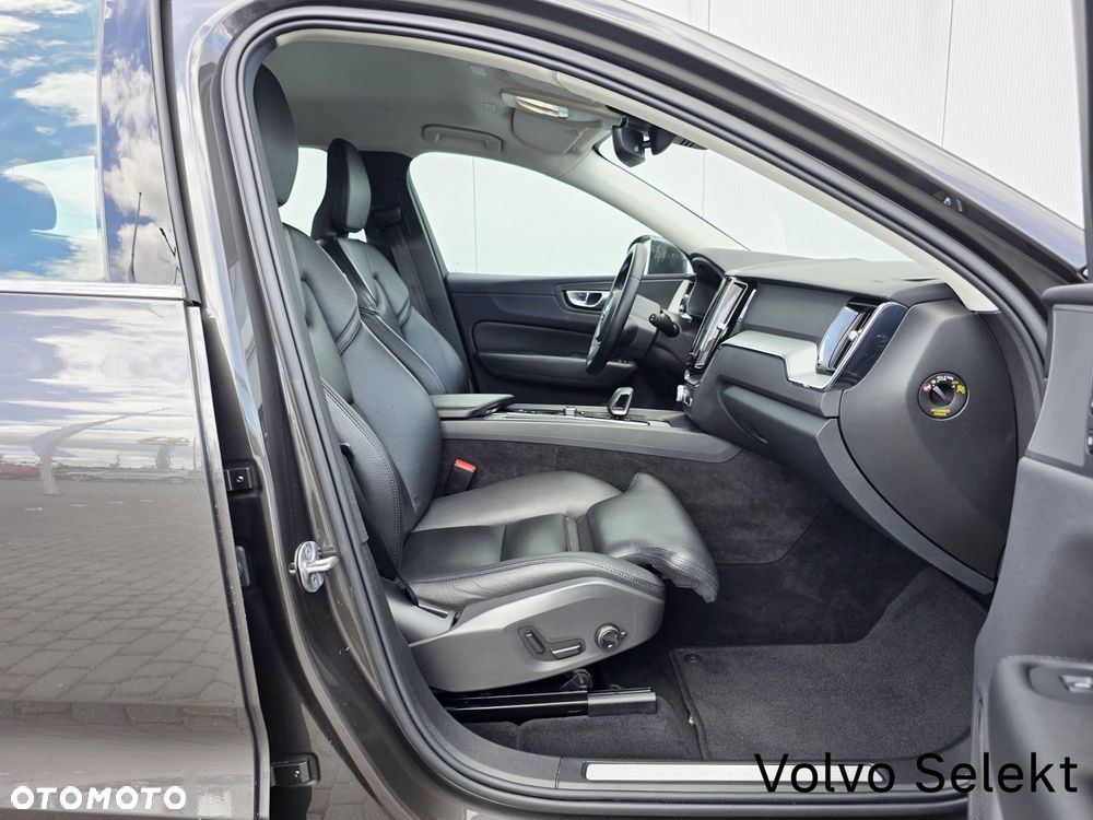 Volvo XC 60 - 16
