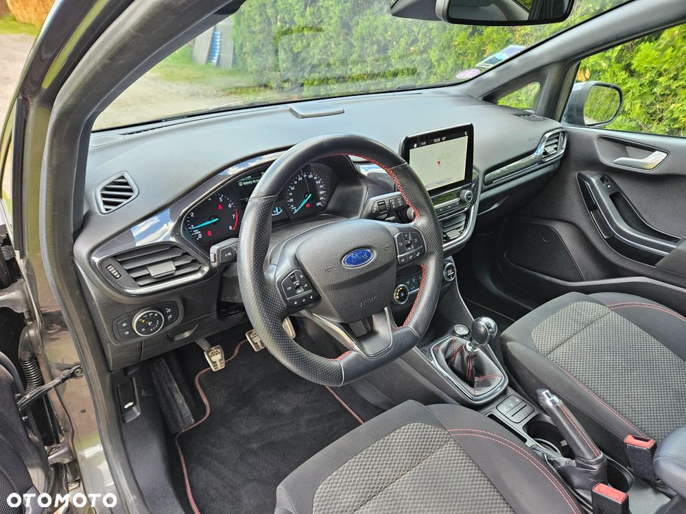 Ford Fiesta 1.0 EcoBoost ST-Line - 10