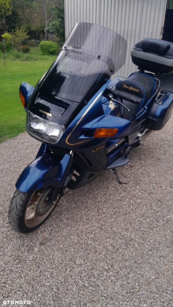 Honda ST - 2