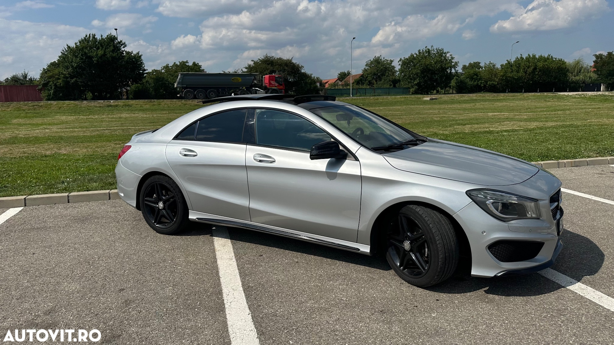 Mercedes-Benz CLA - 9