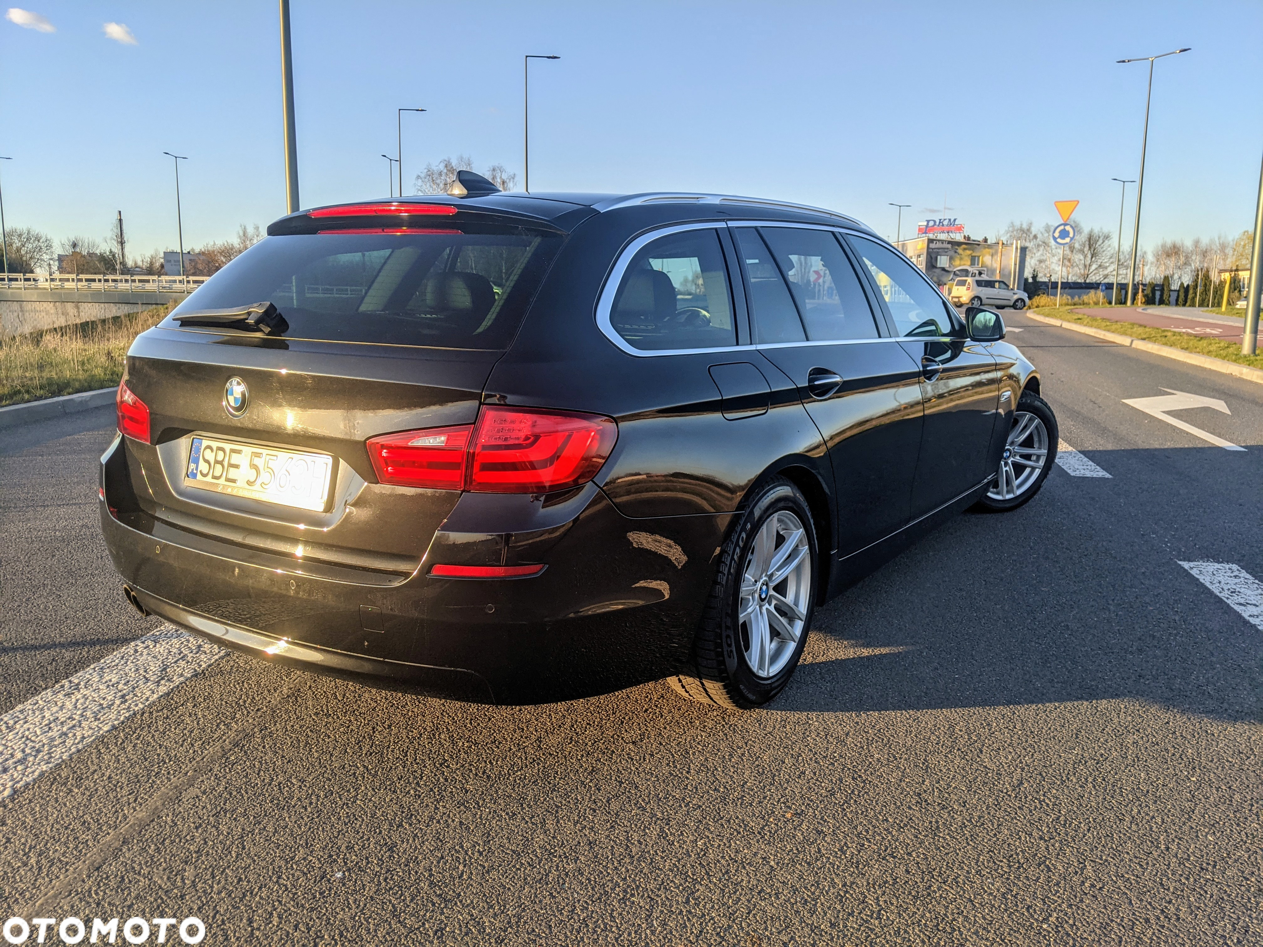 BMW Seria 5 525d xDrive - 12