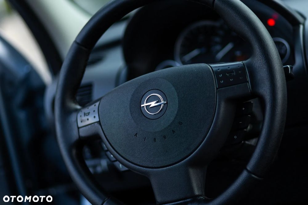 Opel Combo - 25