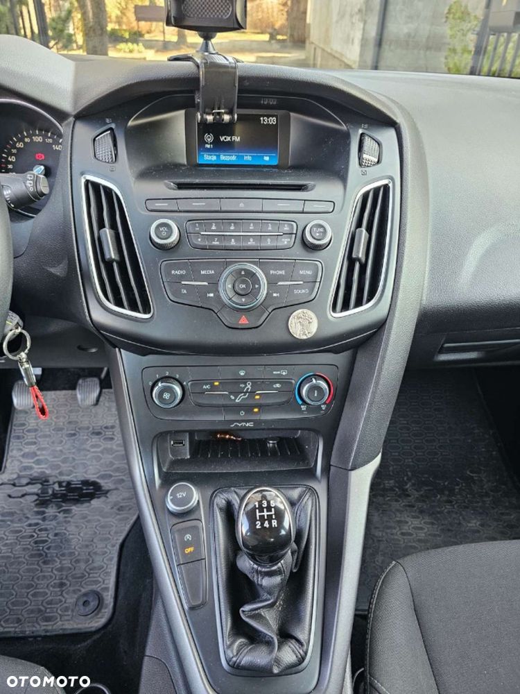 Ford Focus - 19
