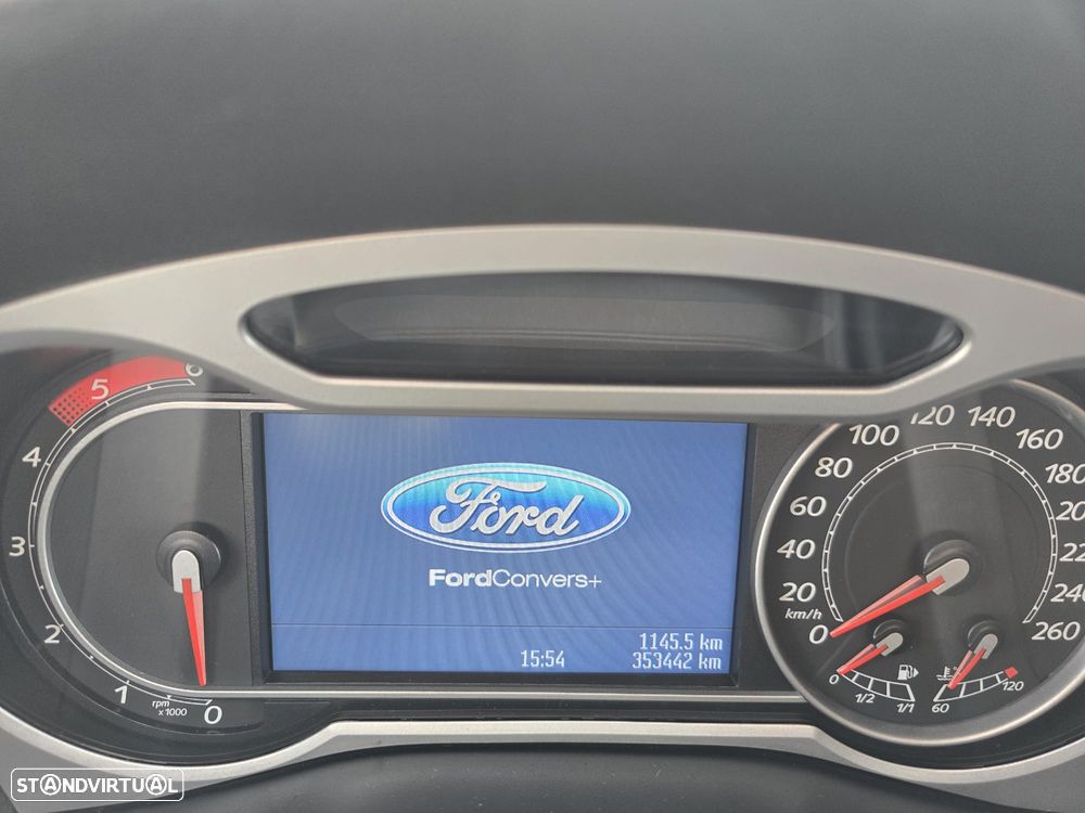 Ford S-Max 2.0 TDCi Titanium 7L - 25