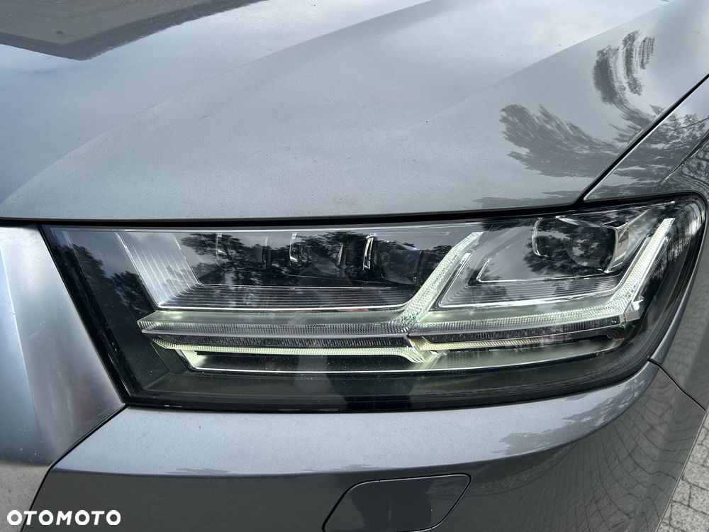 Audi Q7 - 11