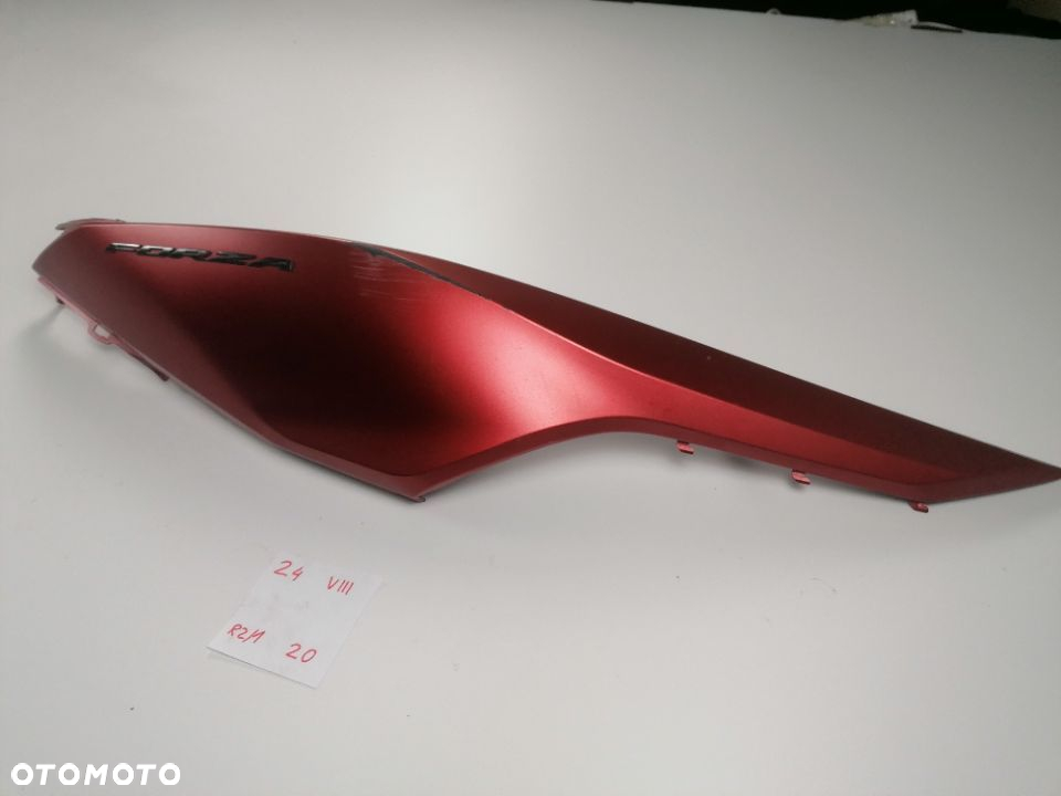 Honda Forza  NSS125 owiewka ogon zadupek prawy 18- - 3