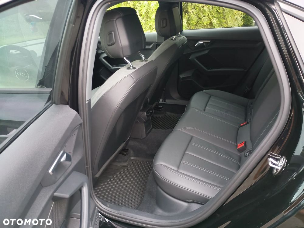 Audi A3 Limousine 40 TFSI Quattro Advanced S tronic - 15