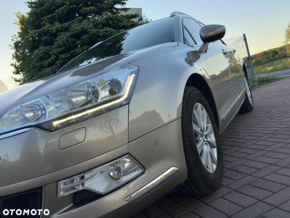 Citroën C5 e-HDi 115 EGS6 FAP Business Class - 23