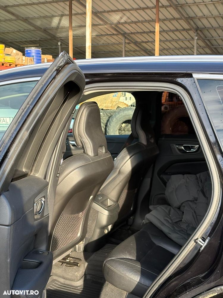 Volvo XC 60 D4 AWD Geartronic Momentum - 7