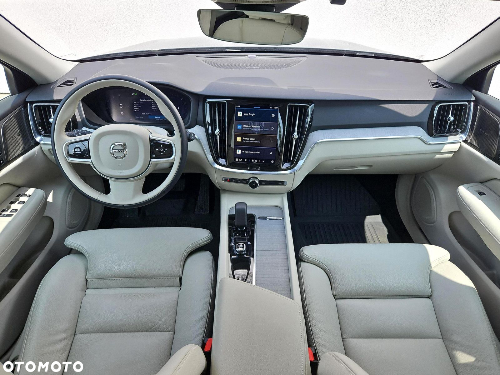 Volvo V60 B4 B Plus Dark - 11