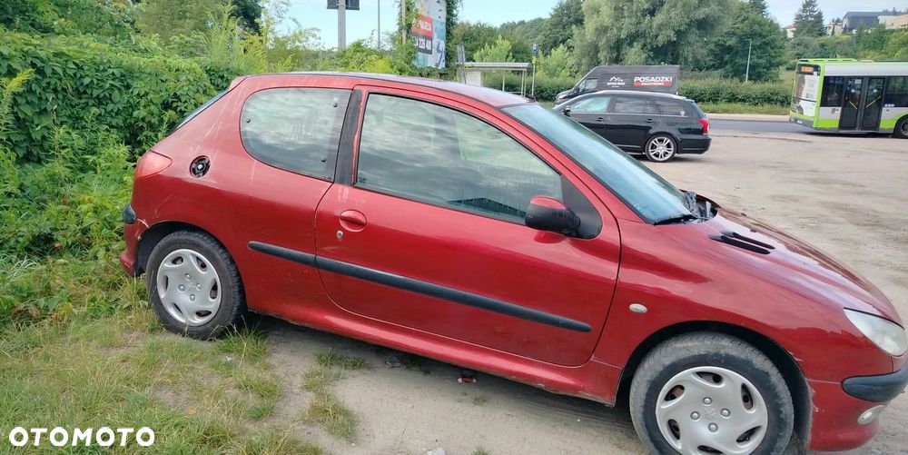 Peugeot 206 - 3