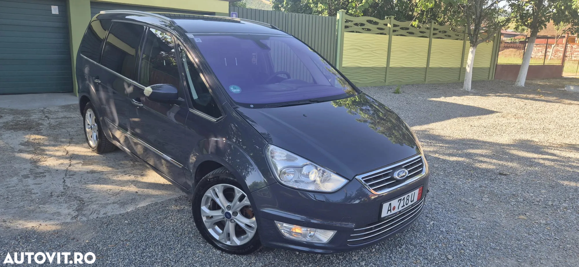 Ford Galaxy - 34
