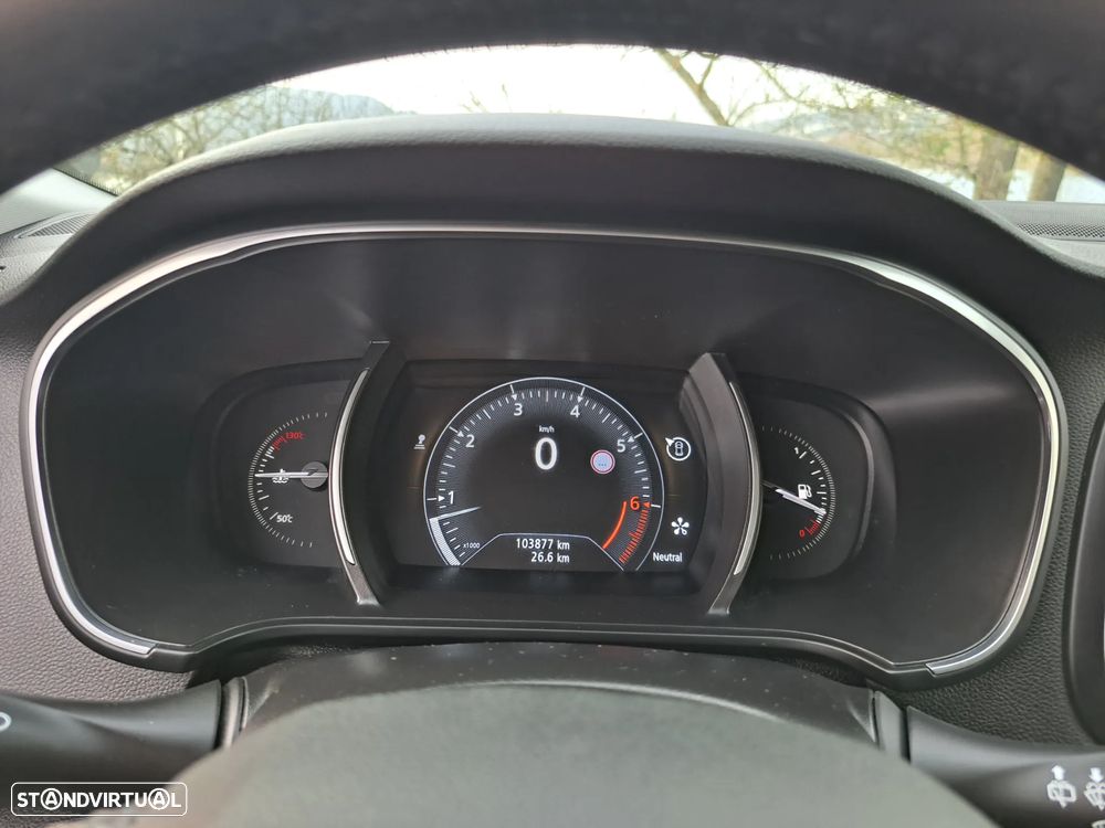 Renault Mégane ENERGY TCe 130 INTENS - 22