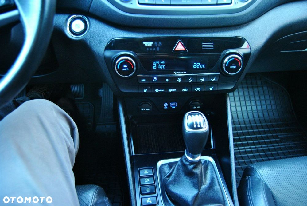 Hyundai Tucson blue 1.7 CRDi 2WD Advantage - 10