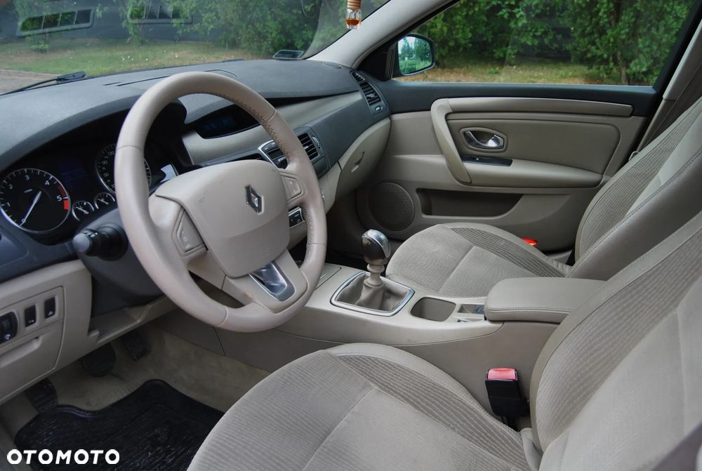Renault Laguna 2.0 DCi Privilege - 5