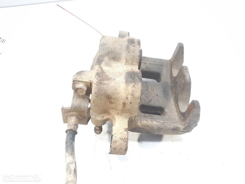 PINÇA TRAVÃO FRONTAL DIREITA MITSUBISHI PAJERO 1997 - 4