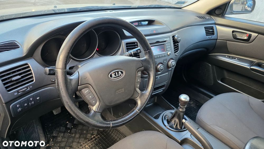 Kia Magentis 2.0 CRDi Gold - 11
