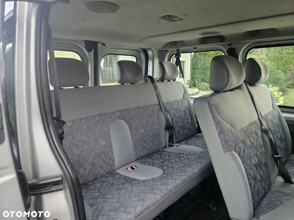Opel Vivaro - 13