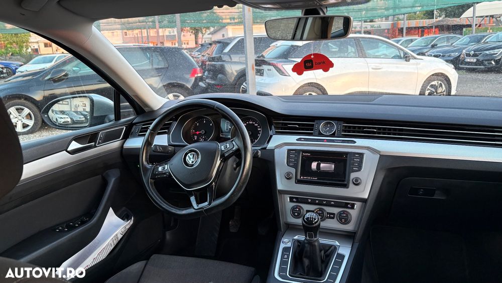 Volkswagen Passat 2.0 TDI (BlueMotion Technology) Comfortline - 4