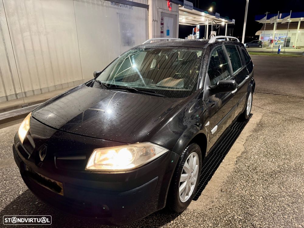 Renault Mégane Break 1.5 dCi Confort - 4