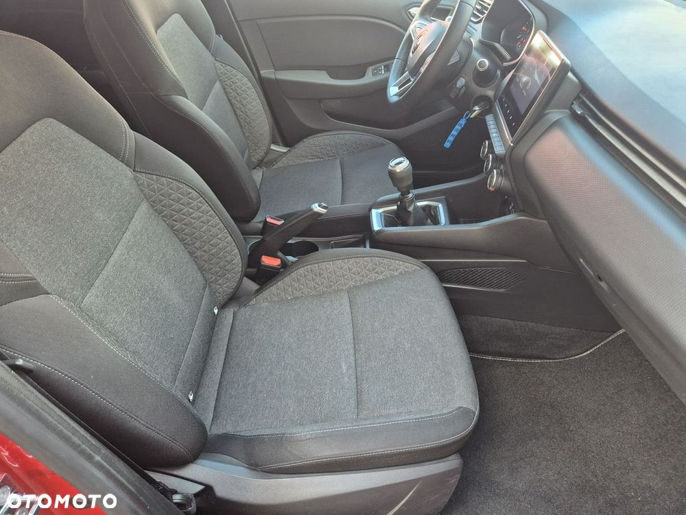 Renault Clio - 18