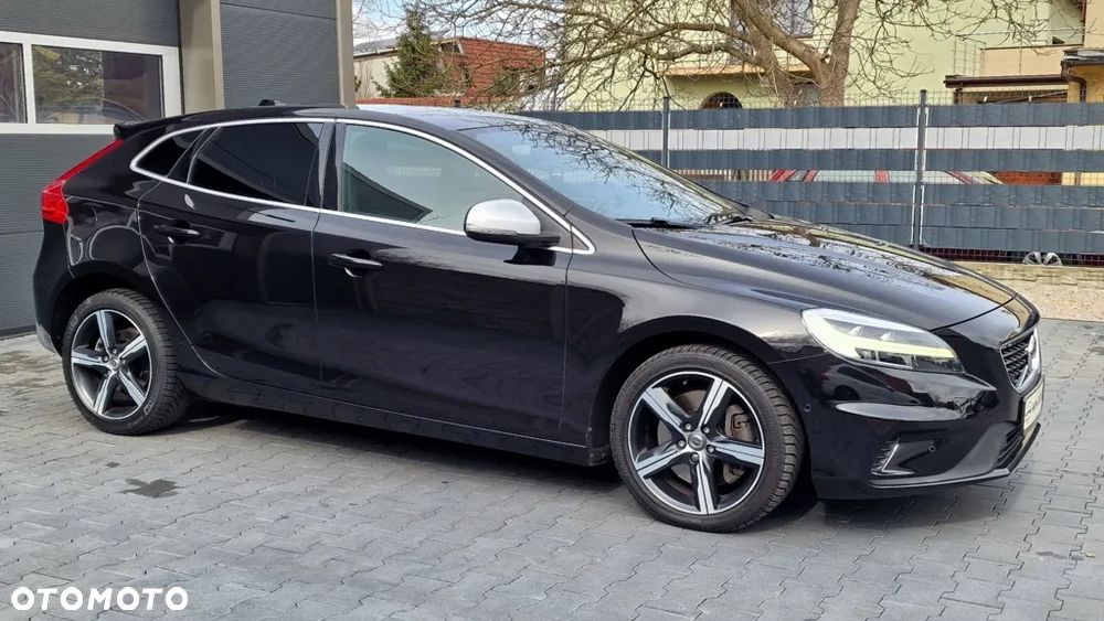Volvo V40 T3 Geartronic RDesign - 8