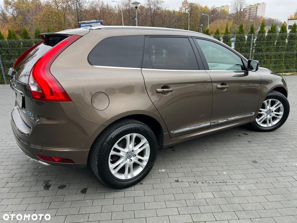 Volvo XC 60 D4 AWD Summum - 12