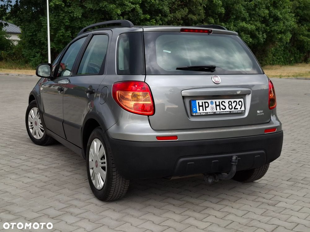 Fiat Sedici 1.6 16V 4x2 Emotion - 25