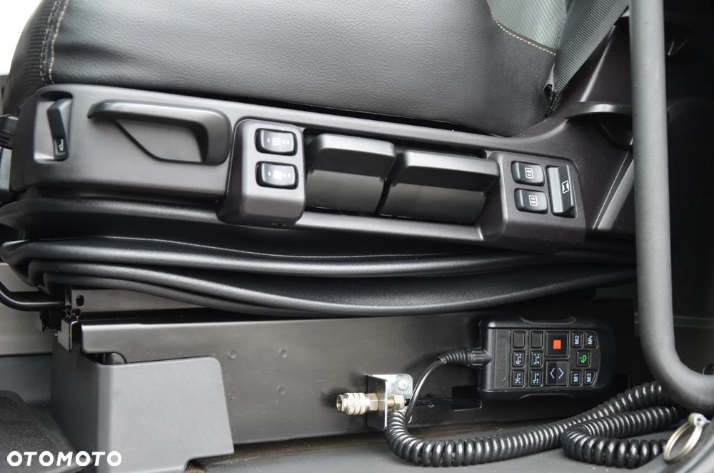 Scania R 450 / KLIMA P. / ACC / NAVI / FULL LED / SKÓRA / WAGA / DE 0264 - 21