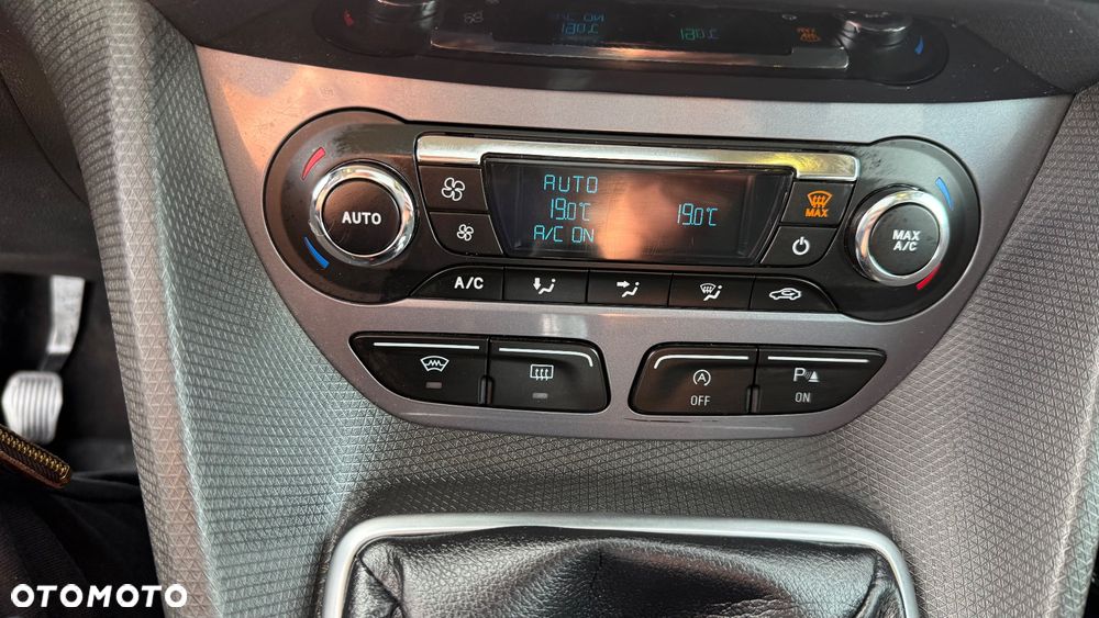 Ford Tourneo Connect Grand - 15