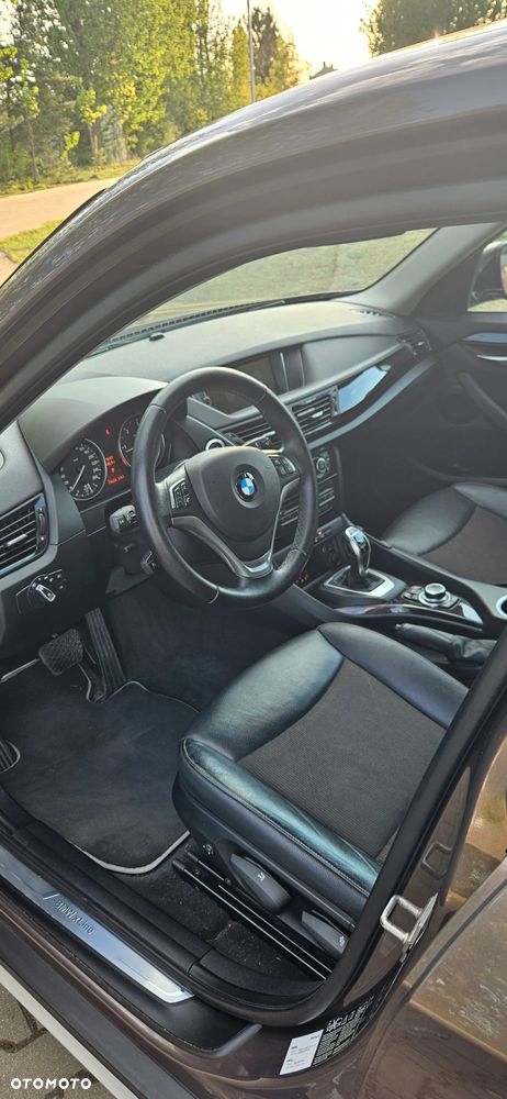 BMW X1 xDrive20d - 8