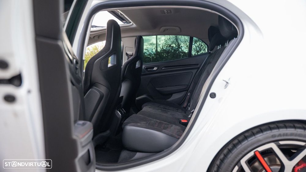 Renault Mégane TCe 300 GPF EDC R.S. TROPHY - 6