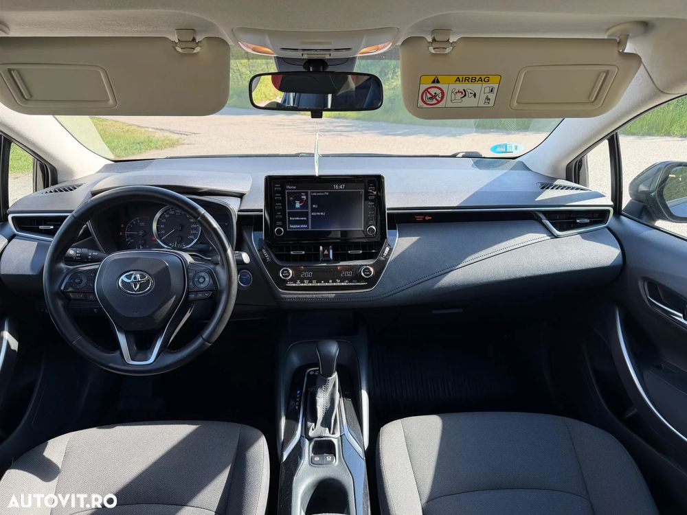 Toyota Corolla 1.8 HSD Business - 6