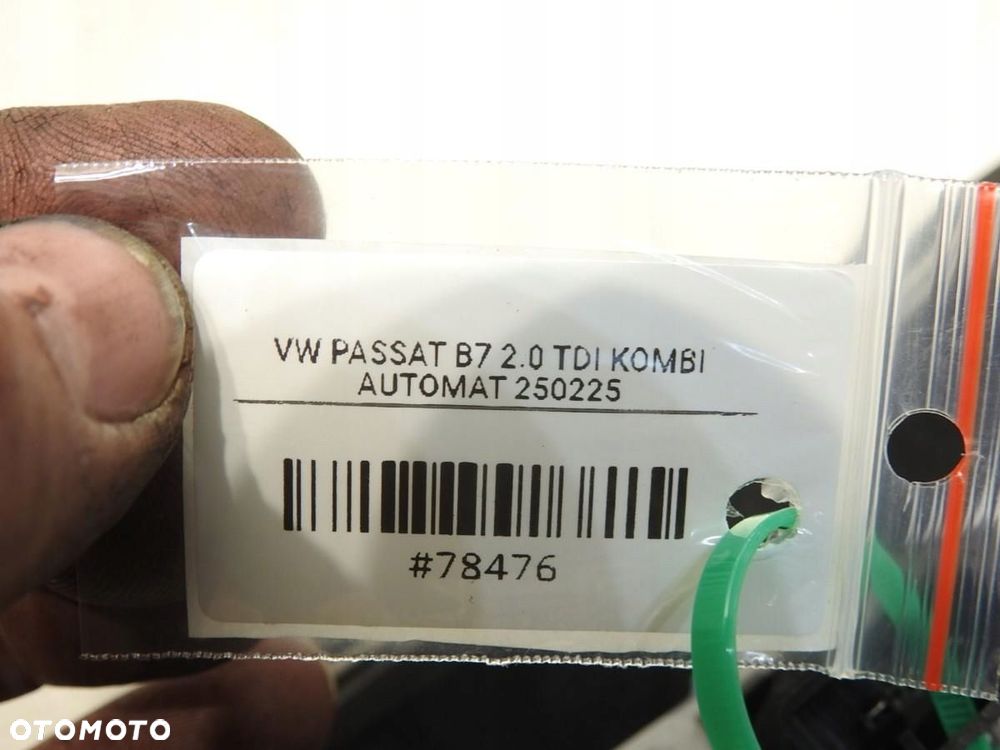 LAMPA PRAWA TYLNA TYŁ KLAPY BMW X3 E83 3420206 - 4