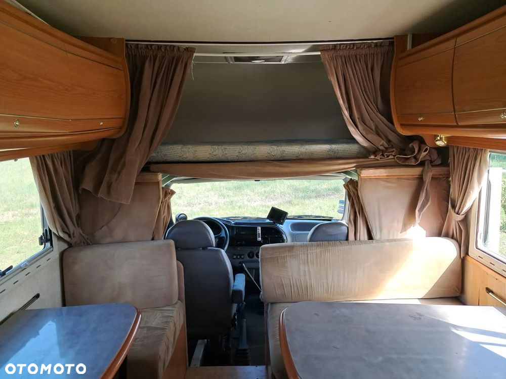 Ford Transit - 23