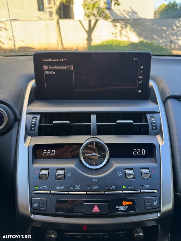 Lexus Seria NX 300h AWD Business Plus - 18